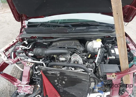 2019 Ram 1500 Big Horn/Lone Star из США, поврежденный, VIN 1C6SRFFT5KN570253